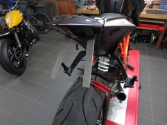 ktm-superduke-1290-heckumbau-edelstahl-009