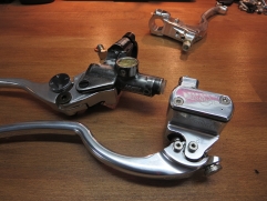beringer-bremspumpe-brake-vs-nissin-mastercylinder-021
