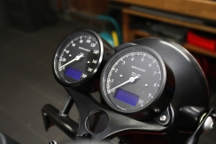Ducati 1000s Motogadget cockpita