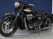 triumph-thunderbird-retro-02