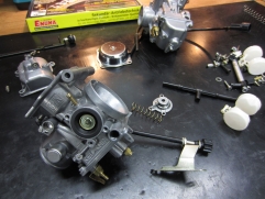 19-triumph-bonneville-standgas