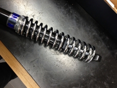triumph-bonneville-hagon-stossdaempfer-1cm-kuerzer-bauchiger-feder-30