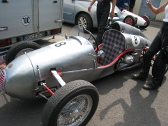 caferacer motorcycles schottenring 017.jpg