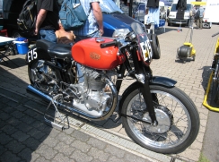 caferacer motorcycles schottenring 010.jpg