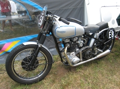 caferacer motorcycles schottenring 048.jpg