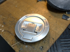 BMW-ninet-Urban-Scrambler-Tankdeckel-filler-cap