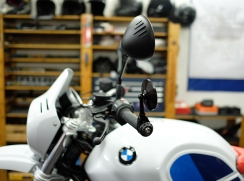 BMW urban GS Scrambler Racer ninet Motogadget Lenkerendenspiegel 08