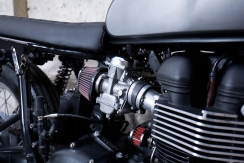 12-crd-triumph-bonneville-1