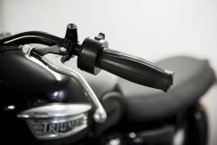 8-crd-triumph-bonneville-4