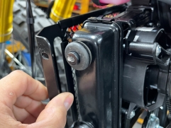 Fantic-Caballero-500-Schwingungsdaempfer-2