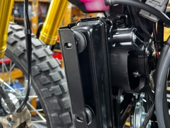 Fantic-Caballero-500-Schwingungsdaempfer