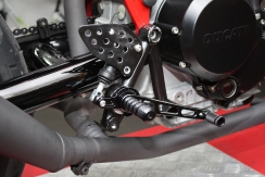 Ducati Sport 1000 1000s Rear Set Fussrasten Anlage 052