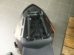 KTM-SUPERDUKE-1290-hecktasche-Gepaeckbruecke-touratech-strapon-003