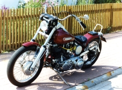 Early Shovelhead Harley Davidson 02.jpg