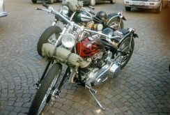 Harley Davidson Panhead springergabel 0000.jpg