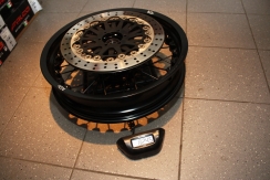 Ducati Paul Smart 1000 Kineo wheels 16
