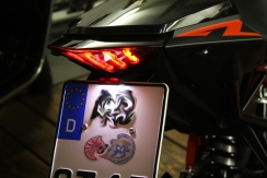 KTM 1290 Superduke Koso KTM SD 1290 Heckumbau LED Koso 23.jpg