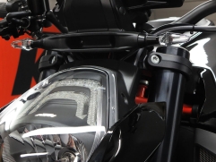 motogadget-m-blaze-ice-led-blinker-005
