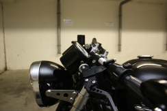 Triumph Thruxton caferacer 011.jpg