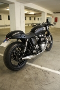 Triumph Thruxton caferacer 017.jpg