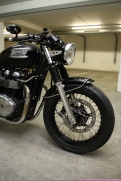 Triumph Thruxton caferacer 025.jpg