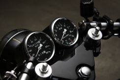Triumph Thruxton caferacer 029.jpg