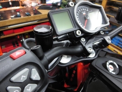 ktm-superduke-1290-rizoma-bremssfluessigkeitsbehaelter-011