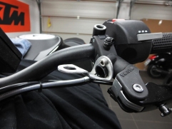 ktm-superduke-1290-rizoma-bremssfluessigkeitsbehaelter-019