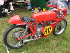 vintage motorbike schottenring 128.jpg