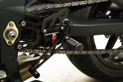 triumph-street-triple-r-17