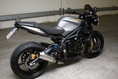 triumph-street-triple-r-28