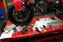 Ducati 1000s Motogadget Tacho Drehzahlmesser AMP Plug Stecker 19