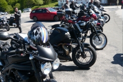 07-triumph-thruxton-buell-xb12sx-triumph-speed-triple-vogesen